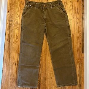 Mens Carhartt flame resistant cargo pants.  Size 36X30